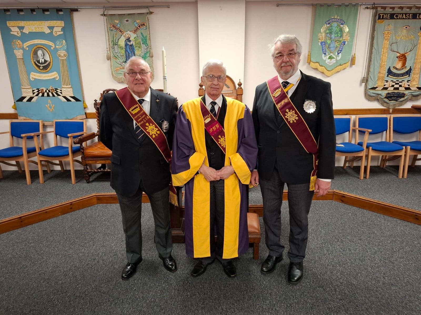Read more about the article R. Dist. Comp. Graham Holden, our friendly Provincial Grand Summus, who proudly took his seat in Staffordshire and Shropshire!